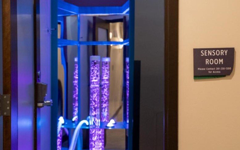 Houston Airports Introduce Sensory Rooms for Enhanced Passenger Comfort and Inclusivity Houston Airports Introduce Sensory Rooms for Enhanced Passenger Comfort and Inclusivity