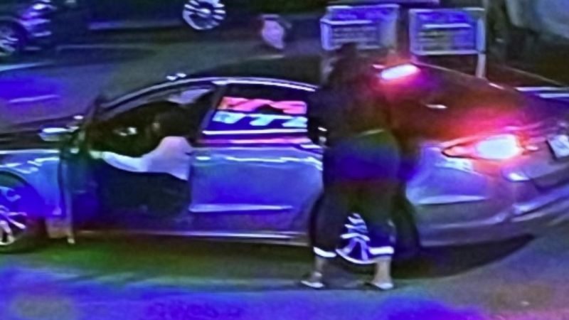 Humble Police Seek Public Assistance in Identifying Five Theft Suspects