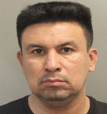 Vehicle Burglary Investigation Leads to Arrest of Theft Suspect in Harris County