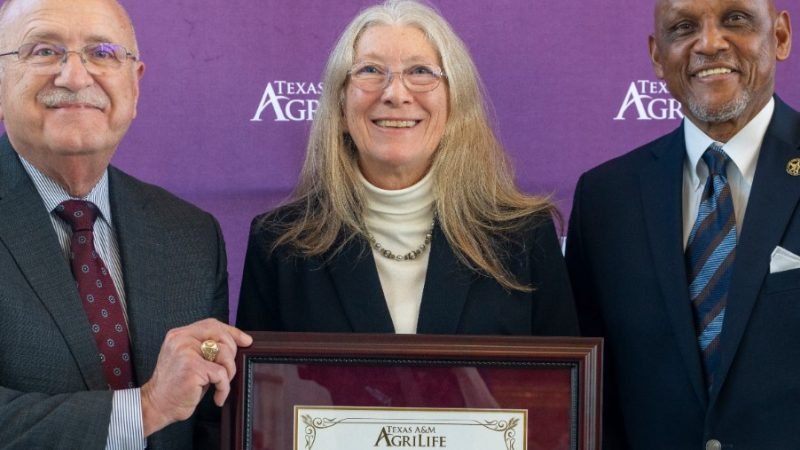 Dedicated Biologist Donna Work Receives Excellence Award for Conservation Efforts in Texas