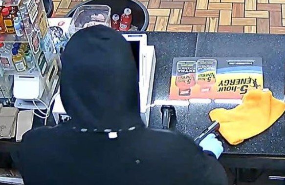 Armed Robbery at Kings Food Mart in Texas City: Police Seek Public Assistance