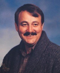 Man Found Fatally Stabbed in 1994 Cold Case Finally Sees Suspect Identified Man Found Fatally Stabbed in 1994 Cold Case Finally Sees Suspect Identified