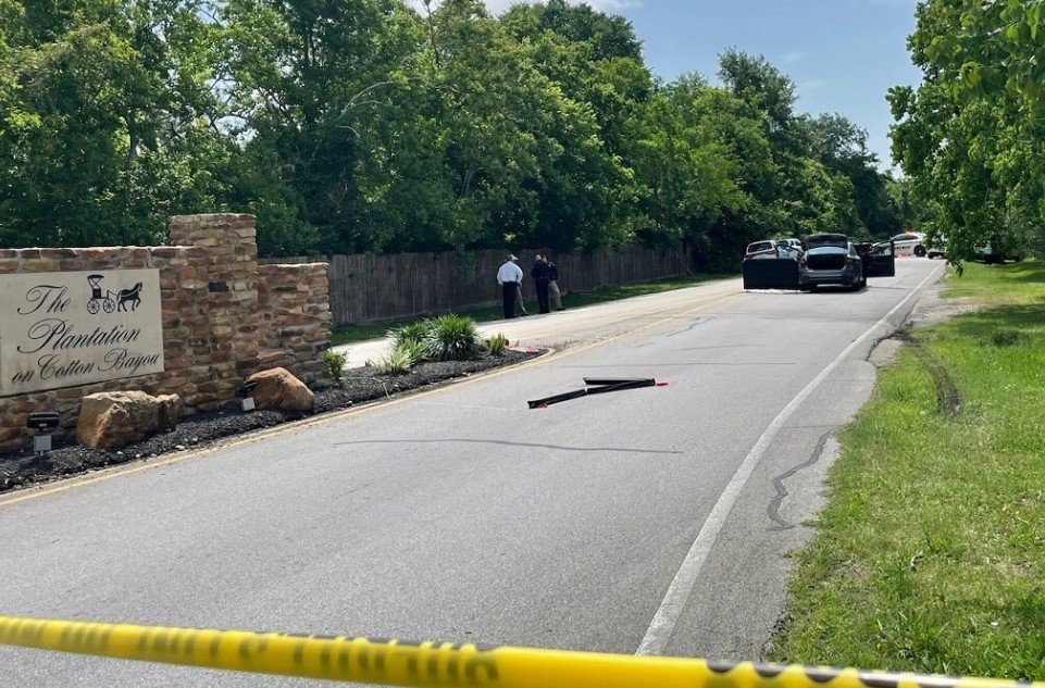Chambers County Deputies Rescue Hostages, Suspect Fatally Shot in High-Speed Pursuit