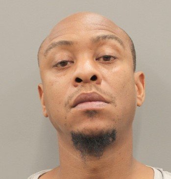 Suspect Arrested in Fatal Shooting at South Side Apartment Complex Suspect Arrested in Fatal Shooting at South Side Apartment Complex