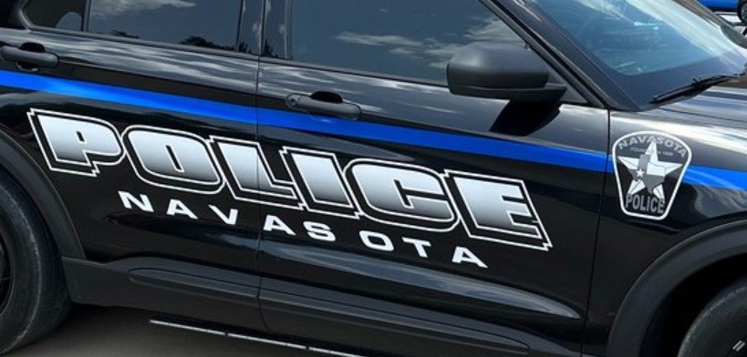 Stolen Vehicle Pursuit Leads to Drug Bust, ICE Detentions in Navasota