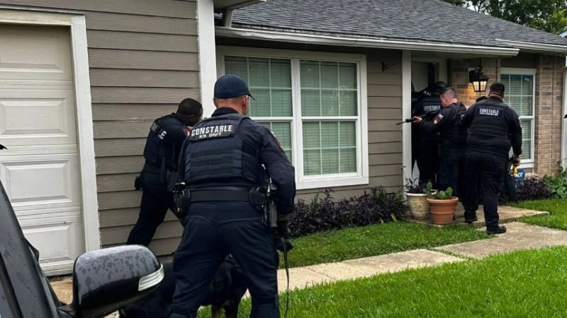 Barricaded Suspects Apprehended in Harris County