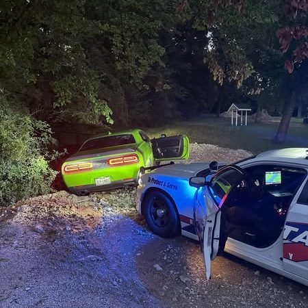 Suspect Arrested After Vehicle Theft and Crash in Harris County