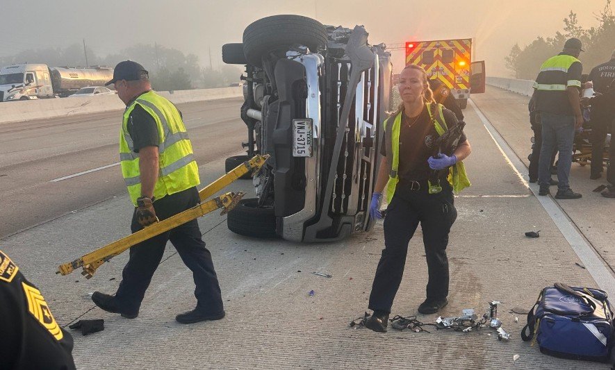 Harris County Deputy Injured After Being Hit While Assisting Stranded Motorist