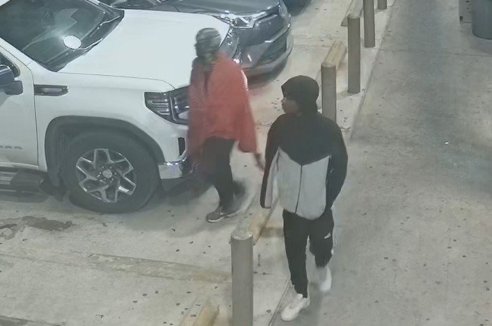 Houston Police Need Help Identifying Persons Of Interest In Deadly South Central Shooting