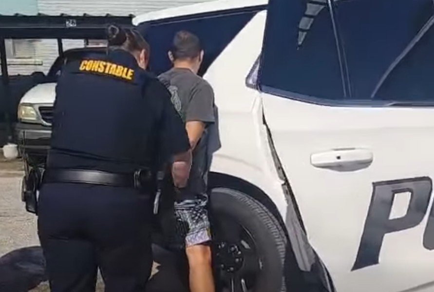 Baytown Man Charged With Felony Animal Cruelty After Puppy Found Injured in Dumpster