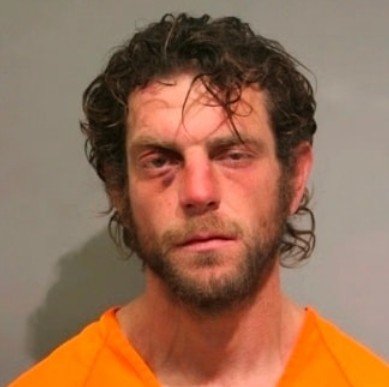 Harris County Constable Deputies Arrest Suspect After Foot Chase Near Hobby Airport