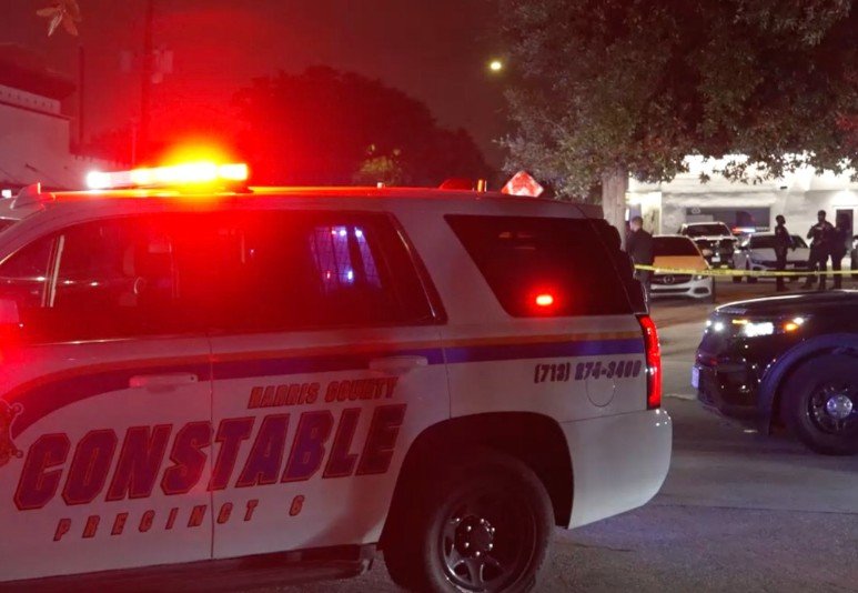 Man Killed, Two Others Shot Outside Midtown Nightclub in Houston