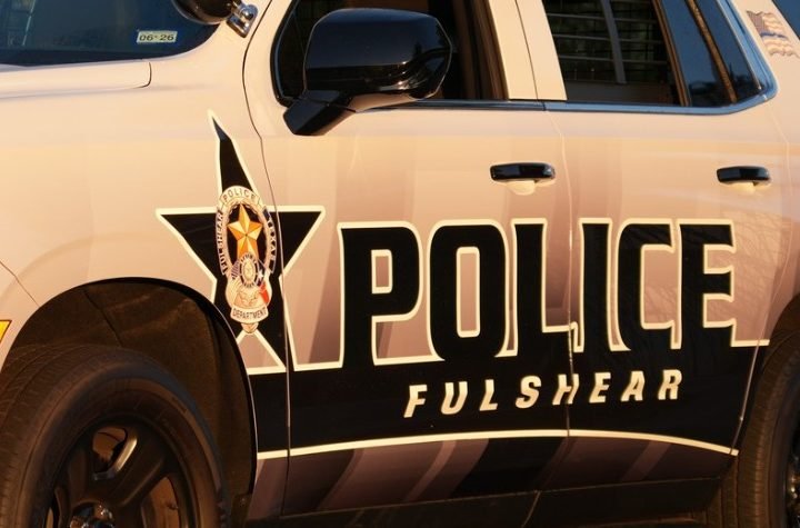 Intense Encounter: Fulshear Police Stop Wrong Vehicle After Armed Robbery Report