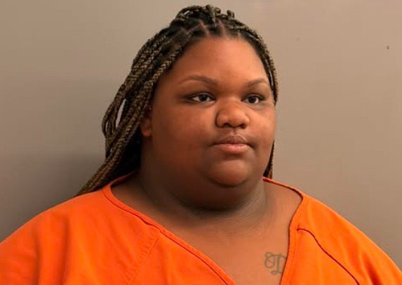 Toddler Found Wandering Alone in North Houston, Mother Located With Active Warrants