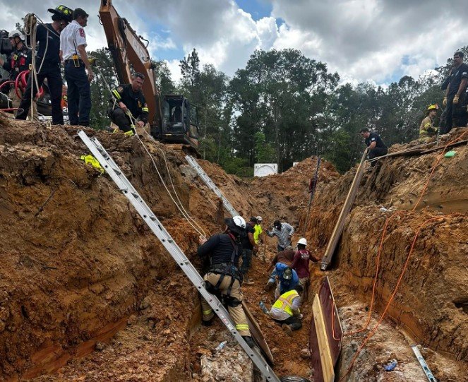 One Dead, One Injured After Trench Collapse at Conroe Construction Site