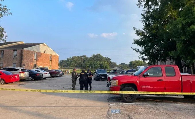 Houston Man Charged With Murder After Woman Found Shot Dead in Braeburn Area Apartment