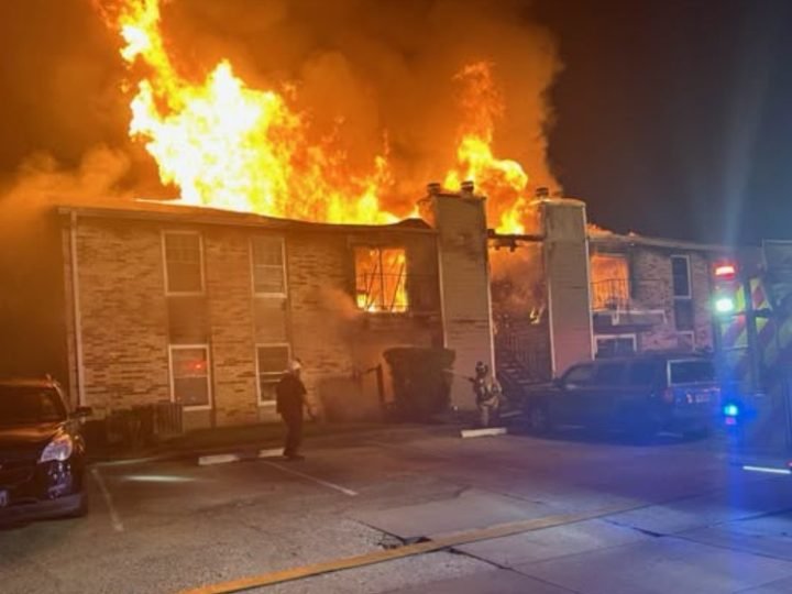 One Dead, Multiple Injured After Multi-Alarm Apartment Fire in Spring, Texas