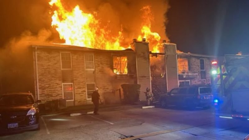 One Dead, Multiple Injured After Multi-Alarm Apartment Fire in Spring, Texas