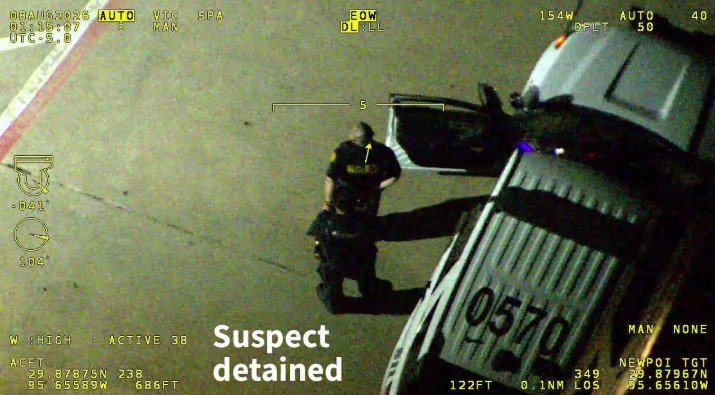 suspect-detained2